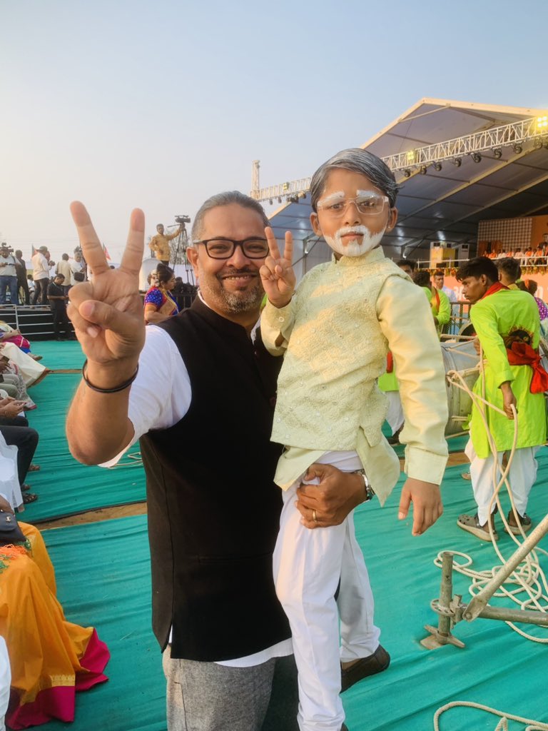 Pleasure to meet the young Narendra Modi at the @narendramodi election campaign in South Goa. #PhirEkBaarModiSarkar #AbkiBaar400Paar #SwagatModiji