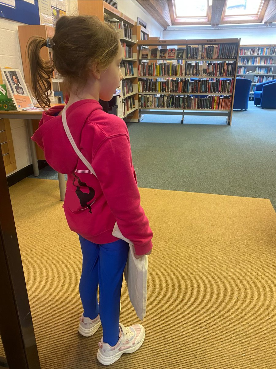 LHSTeamEnglish's tweet photo. Literacy never stops, even at the weekend! This little one loves a Saturday morning trip to the library - got to get ‘em started young! Working her way through the @Booktrust #BookstartBearClub https://t.co/DAI9xyymOV