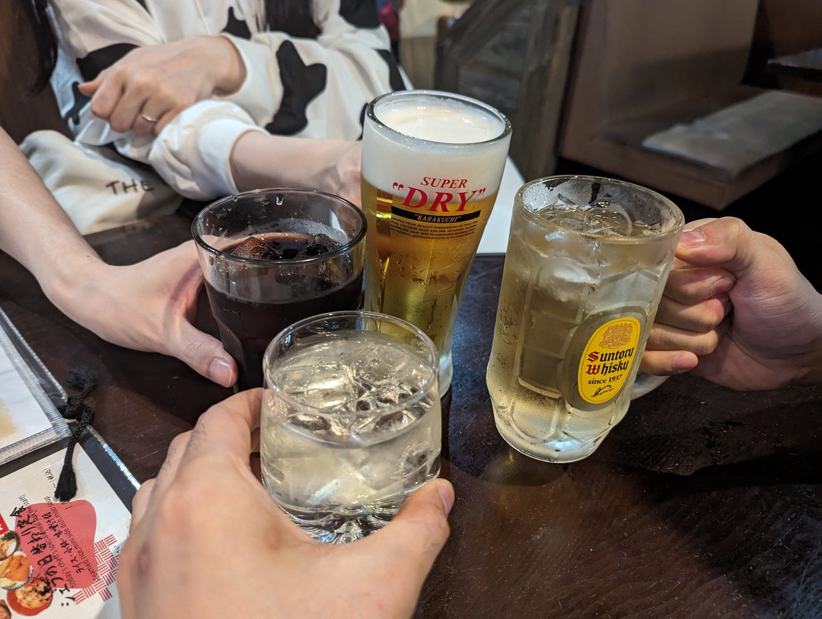 #ゲムマ2024春  終了！
サークルメンバーで打ち上げ！
沢山の方に来ていただき、ゲームに興味を持っていただけて本当に喜ばしい限りです！
またどこかで会えると嬉しいです！

ぐぼぇわっちょみー