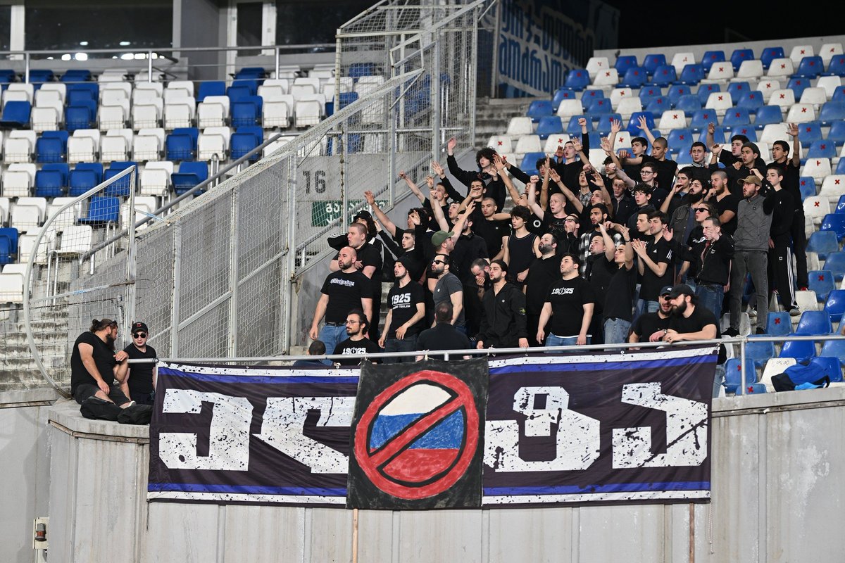 A clear message from the Dinamo Tbilisi ultras

🇬🇪🚫🇷🇺
