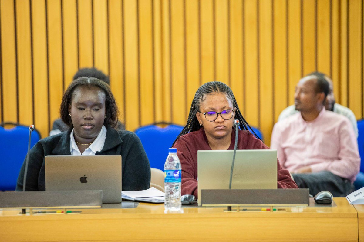 PYU_UPJ's tweet photo. From ideas to action!  #AfricaYouthForum Day 2 translates Day 1's S&amp;T proposals into roadmaps for tackling Africa's challenges and contributions towards UN summit of the Future.

#Youth2030 #BeHeard #YouthPower #TheFutureIsNow #YourVoicesMatters #OurCommonFuture #AYCFF https://t.co/eulPMbw5So