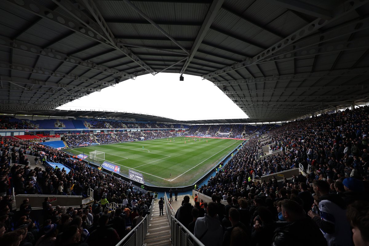 𝐓𝐇𝐀𝐍𝐊 𝐘𝐎𝐔 𝐅𝐎𝐑 𝐘𝐎𝐔𝐑 𝐒𝐔𝐏𝐏𝐎𝐑𝐓 An incredible 1⃣8⃣,4⃣8⃣0⃣ have packed into the @SC_Leasing Stadium for today's finale 💙 A special thank you for your support this afternoon and throughout the whole campaign 👑3-1🍊 ⏱️80' #REABPL | #ReadingFC