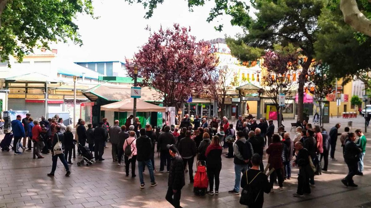 Assemblea oberta, a #SantaEulàlia

Quin goig compartir amb totes vosaltres, la situació del barri 😍
#BibliotecaJa
#PoliesportiuJa
#ParcAlhambra
#ParcPalmeres
#CanTrinxetViu
#MunsPrimCarrilet
i molt més!

Gràcies a tothom per participar-hi.
#VenenMobilitzacions

#SomSantaEulàlia