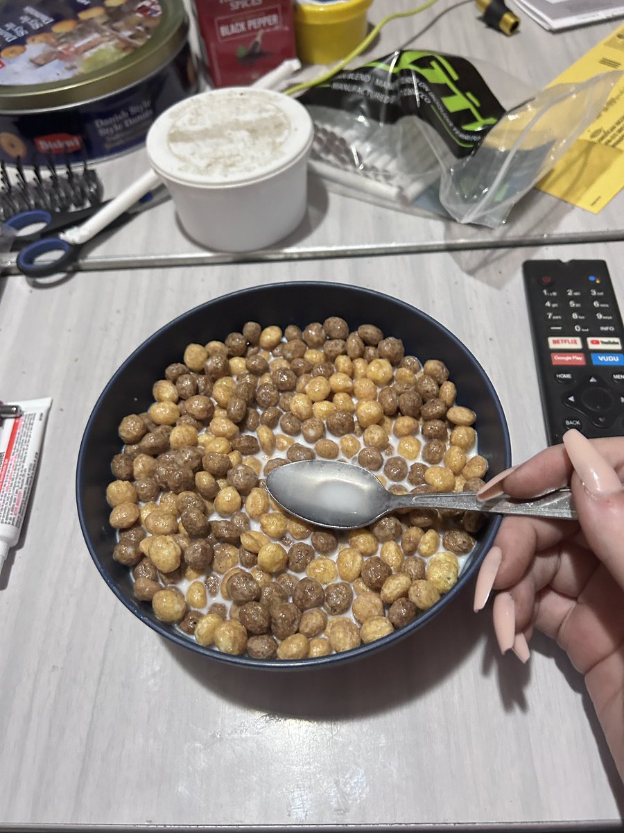 keisfoodlog's tweet photo. @Steven420_xc “one crouton and a celery stick” okay… https://t.co/l7zNsdohaH
