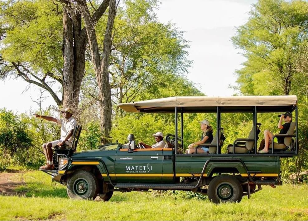 Pk_hvs's tweet photo. #VisitZimbabwe #TravelWith @Shambazuva
Matetsi, Victoria Falls, Zimbabwe. https://t.co/bv2lI7w3AE