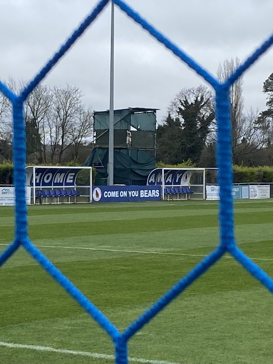 Kick-off one hour away #bearstedfc #bears #football #scefl #kent #kickoff 
@scefl @NonLeagueCrowd @FisherFC