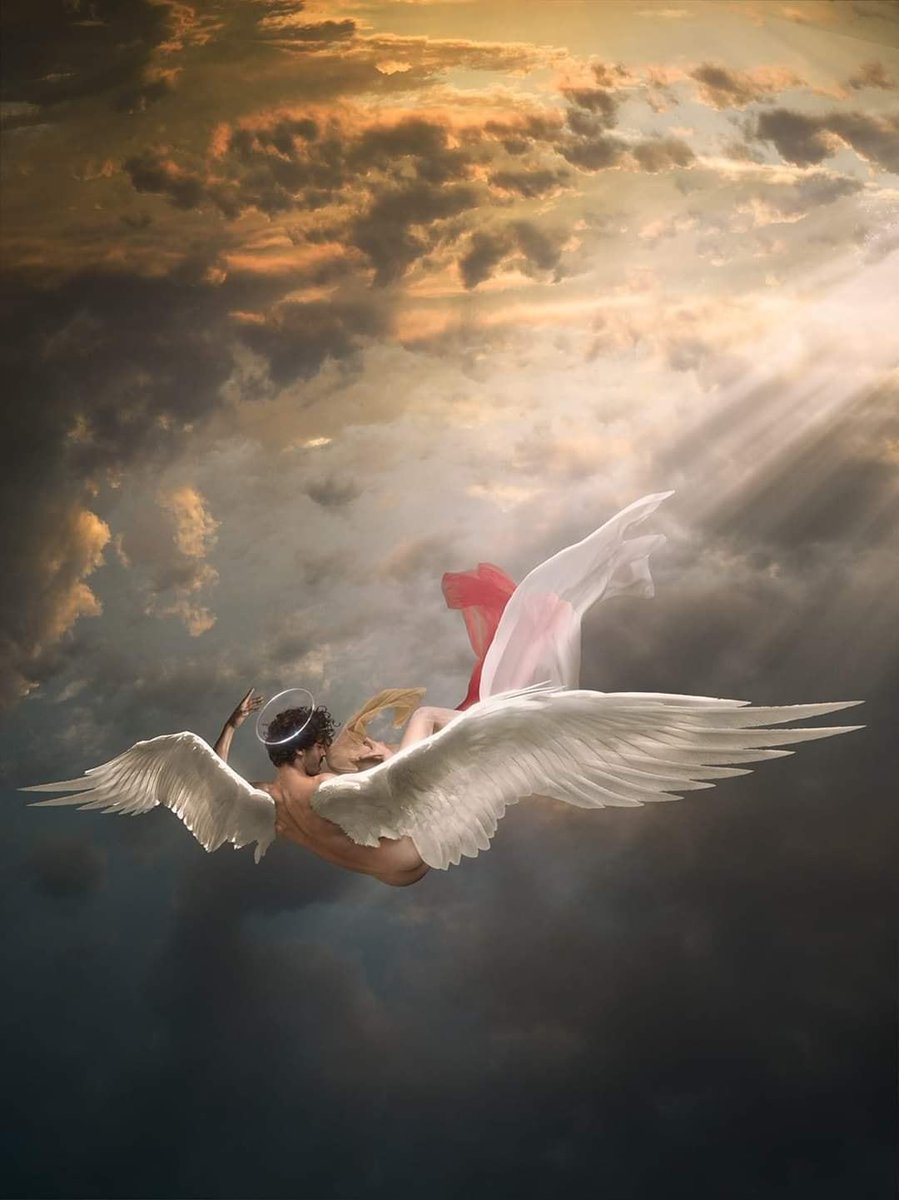 solisolsoli's tweet photo. The Fall of Lucifer by Jvdas Berra https://t.co/bQUPU9CyBs