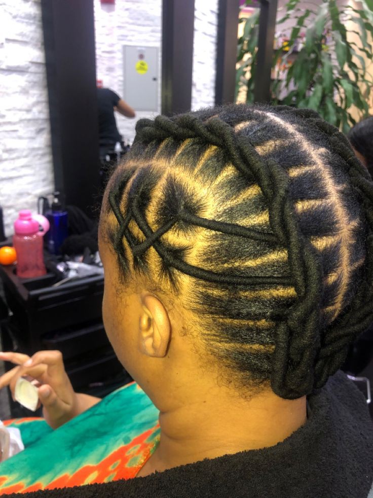 BraidsConnect's tweet image. Beautiful hairstyles for you to try out

Visit the Link in bio for more hairstyles tutoria
#braidstyle #Brqidsconnect 
#QueenOfTears