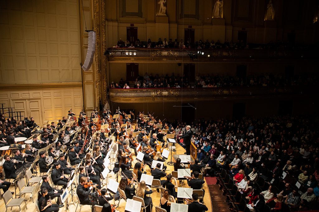 #ProudtoBU: This afternoon at 1pm sharp, the Boston University Symphony Orchestra, led by Maestro James Burton, and Symphonic Chorus, led by Maestro Daniel Parsley, take the stage at Boston's Symphony Hall! ✨ 🎶 

For program info and live stream 📽️ ➡️ spr.ly/6018bQN3M