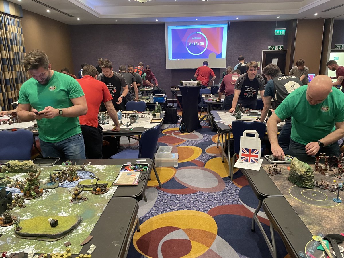 The two x two row configurations are a bit hit for easy cross table access 🫶🙏