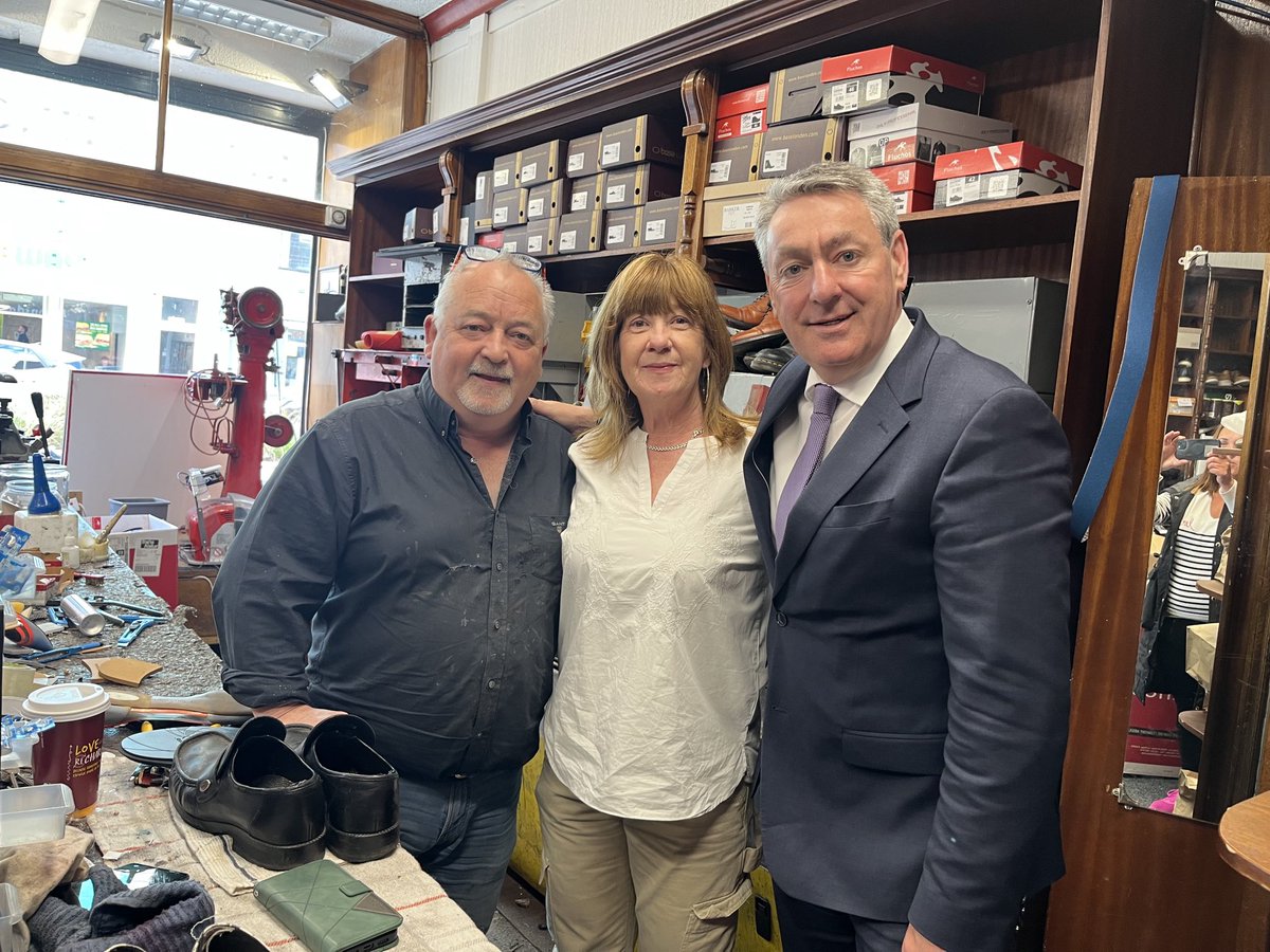 Called into Jackie and Junior Franklins on O Connell St Limerick. Great shoe store, shoe repairs and key cutting. Main Streets of our cities and towns need people and businesses like this. Government and local authorities must support and encourage these businesses.