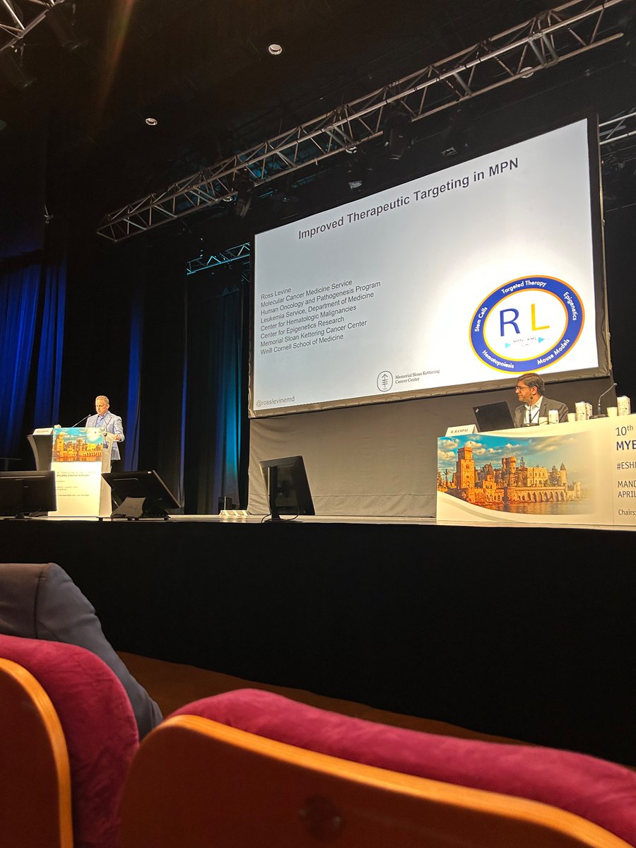 ESHaematology's tweet image. Outstanding talk by Dr. Ross Levine (@rosslevinemd ) centering on novel reversible murine models to test Jak2 oncogenic dependencies. Dr. Levine also shared exciting data surrounding a novel Jak2 inhibitor showing significant improvements in disease burden in preclinical models.