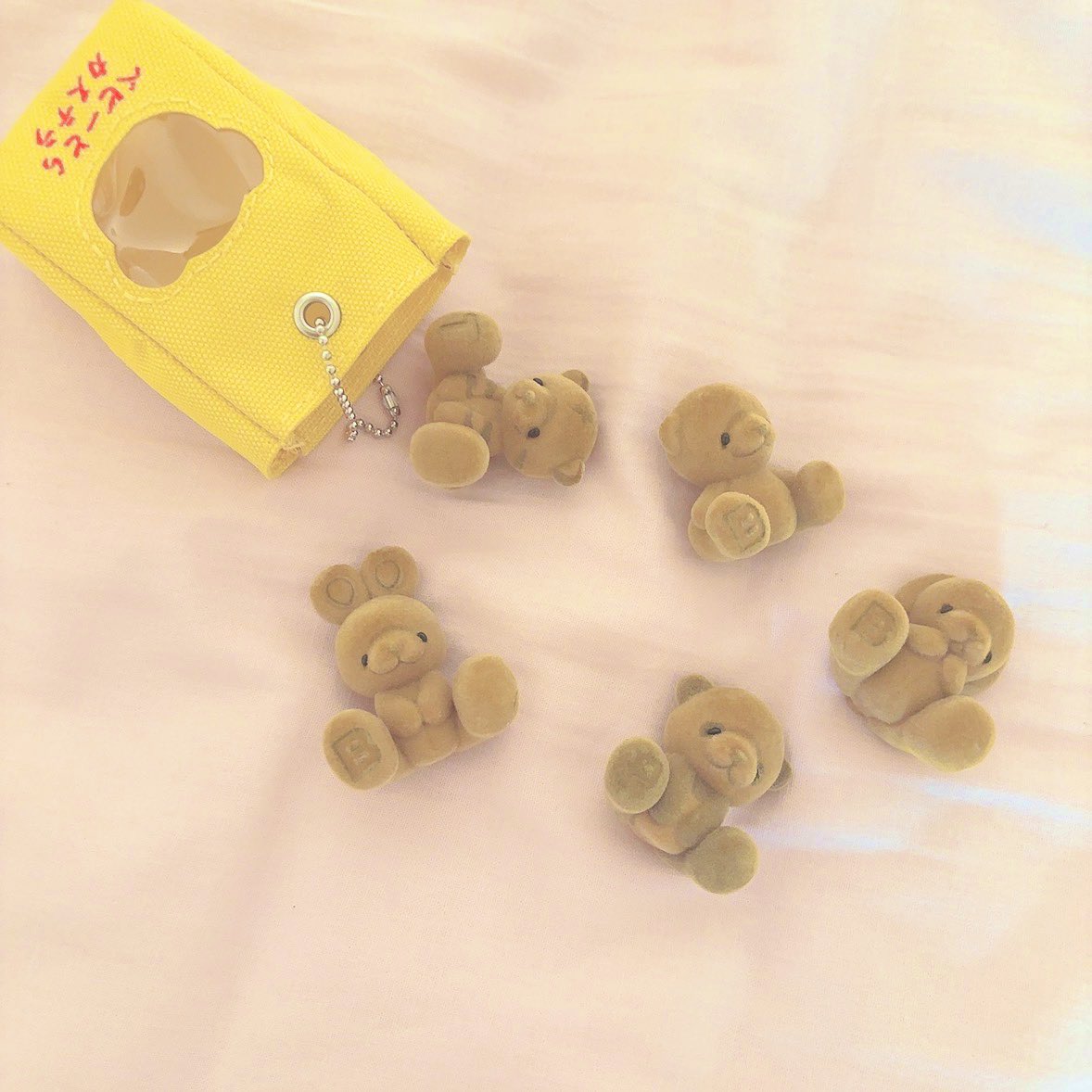 cherry_apple010's tweet photo. ため息が出るくらいかわいい♡♡
何店舗も回って最後の店舗でやっと見つけられた 🧸

#ベビーくまカステラ https://t.co/A5wltRr5vM