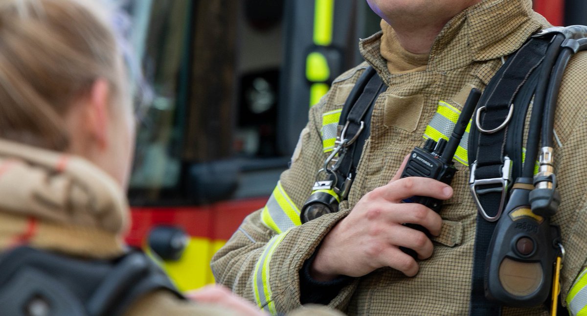 Crews responded to a fire at a house in #Lenham, #Maidstone last night, where sadly a man died. More here - kent.fire-uk.org/incident/maids…
