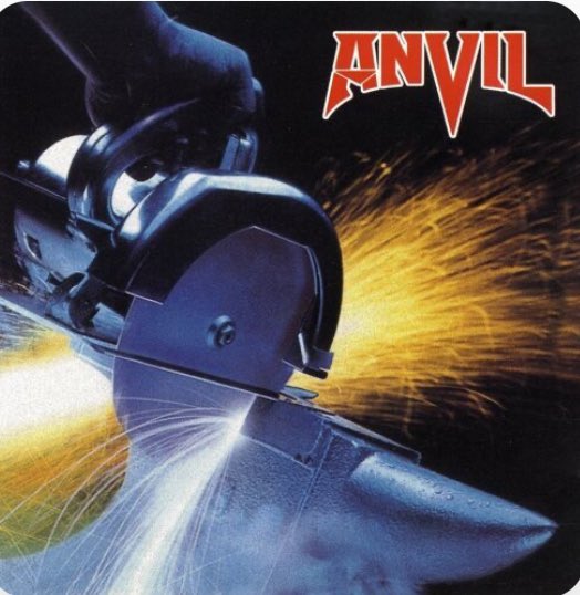Anvil - Mothra youtu.be/8_wpwDHwSJ4?fe… @YouTube

In the middle of the guitar solo, that famous technique appears.

Taken from the 2nd album “Metal on Metal” released in 1982

#LIPSANVIL