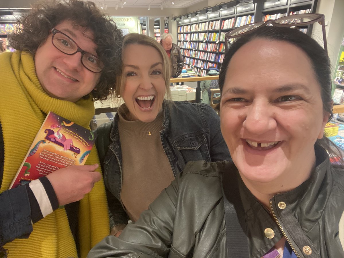 Lorraine Gregory 💙 (@authorontheedge) on Twitter photo #AUTHORSASSEMBLE
A day out in London with the amazing <a href="/JamesENicol/">James Nicol</a> and <a href="/vashti_hardy/">Vashti Hardy 📚</a> yesterday! Somehow we always end up in a bookshop or two... #AUTHORSASSEMBLE
A day out in London with the amazing <a href="/JamesENicol/">James Nicol</a> and <a href="/vashti_hardy/">Vashti Hardy 📚</a> yesterday! Somehow we always end up in a bookshop or two...
