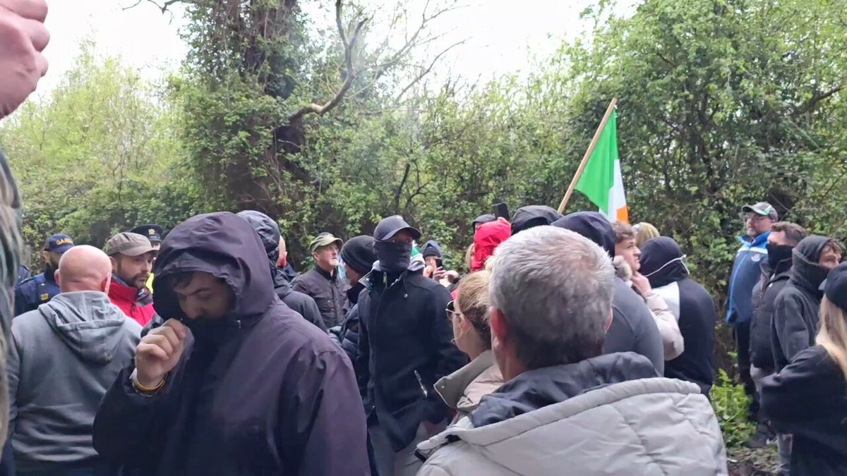 Philip Dwyer (CJ) Reporting Live from #Newtownmountkennedy – Sat 27 April

#Ireland #Politics #oireachtas #dail #news
#IrelandIsRising #IrelandisFull #IrishLivesMatter #IrelandBelongsToTheIrish #Irishfreedom #irish 

theirishchannel.com/philip-dwyer-c…