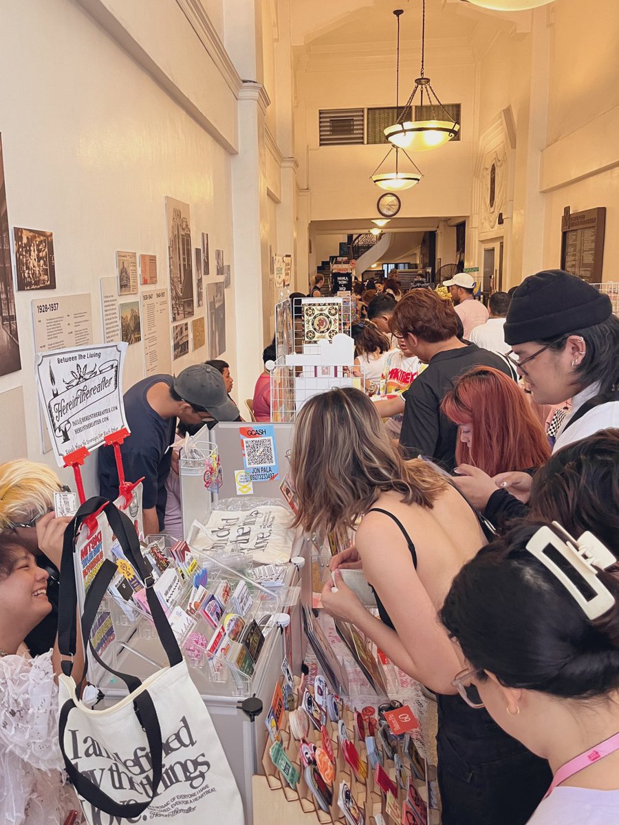 Lady_Bedspacer's tweet photo. the HUB was poppin’ with PRIDE in da gayborhood for the super queer market!
#escolta #binondo #soberspaces https://t.co/9yohkIYrHN