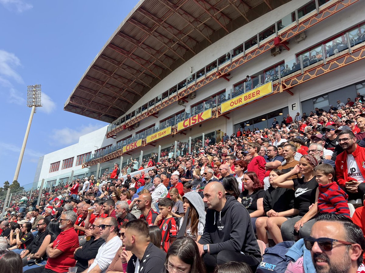 🇲🇹🏟️ The Ta’ Qali National Stadium in Malta is absolutely buzzing for this potential title-decider between Ħamrun Spartans & Floriana. We’re watching with the Ħamrun faithful today, who are hoping to see their team retain the title and become champions for the 10th time ever.
