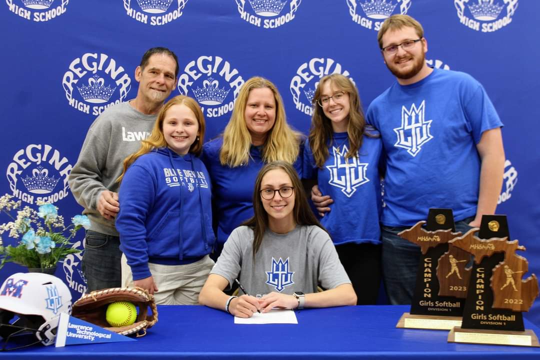 Happy signing day <a href="/SaraE_2024/">Sara Essenmacher</a>! We will always be one of your biggest fans. Sara is an unbelievable athlete but an even better person. We love ya Sara and we're looking forward to watching you play at <a href="/LTUSOFTBALL/">LTU Softball</a>!