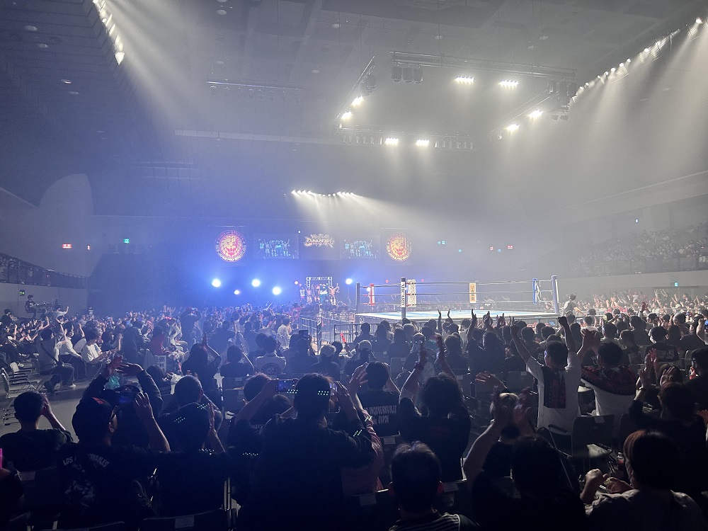 njpw_nyao tweet picture