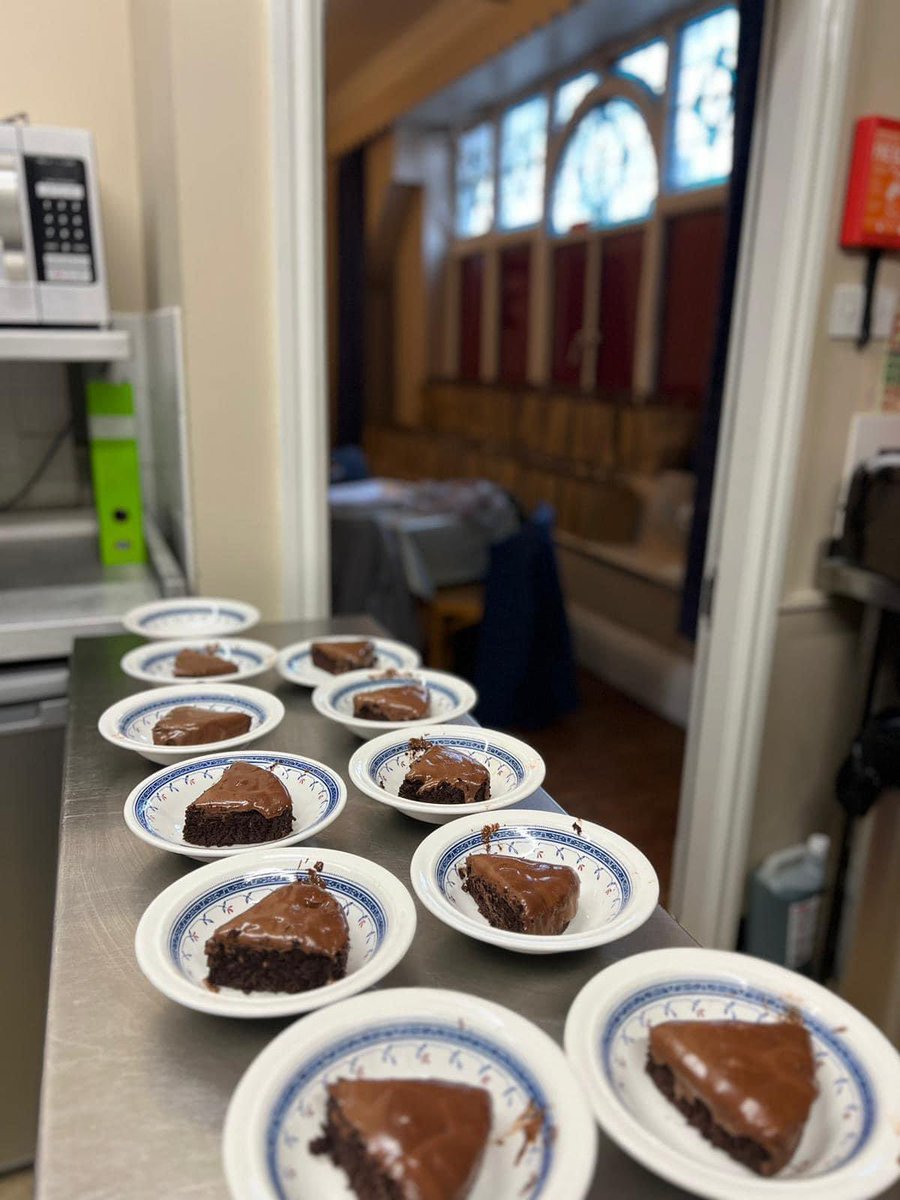 soul_chester's tweet photo. Every Saturday evening,  we run our Drop-in at Campbell Community Hall in Chester. We offer hot meals, beverages, clothing, and shower facilities, but most importantly, we provide essential support and meaningful conversations to our guests. #Community #Chester #Volunteers https://t.co/aEEF1MDBi7