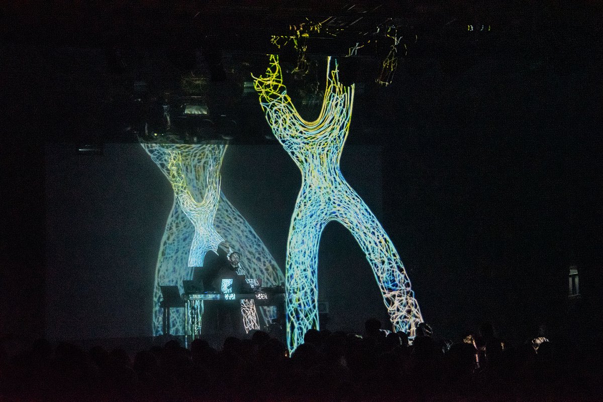 Max Cooper @maxcoopermax live 🔥🔥🔥
Fri-son, Fribourg 2024 @FRI_SON

#maxcooper #live #frison #fribourg #switzerland #livemusicphotography