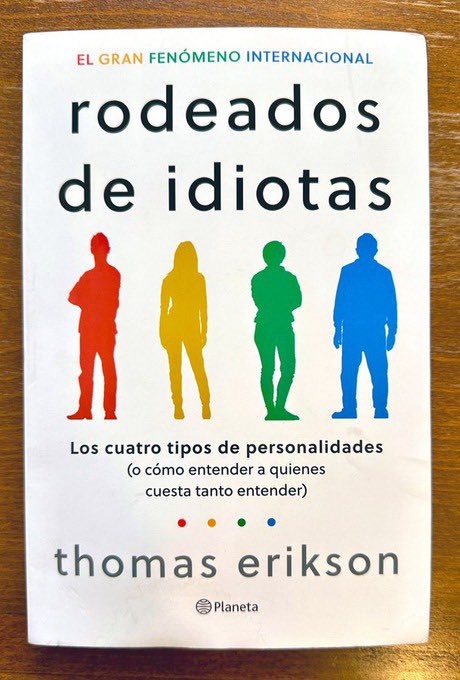ALPHAMINDST's tweet photo. 8 lecciones del libro "Rodeados de idiotas" 👇🏽

Un libro para aprender a entender a esas personas que cuesta tanto entender y no sentirse incomprendido.

- HILO - https://t.co/6kYX2OPlW6