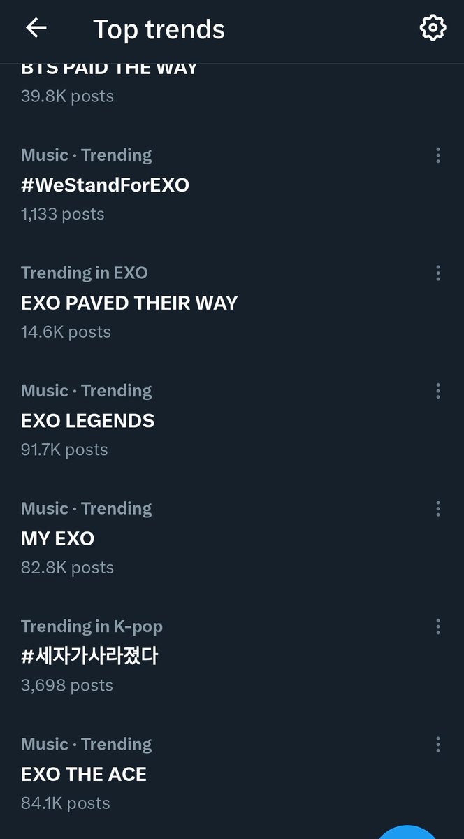 EXOBreakingNews tweet media