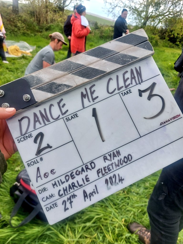 Day 1 of @EvaO_Connor 's Dance Me Clean 🎬🎬🎬 #ActorAsCreator