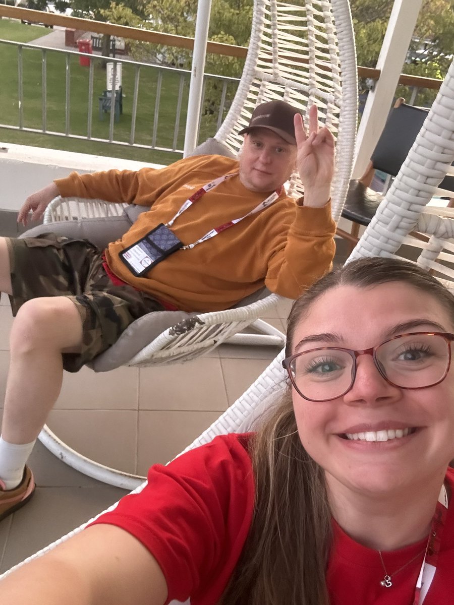 miss_mattison's tweet photo. This past week we’ve been to South Africa. Most of the time I spent pinching myself as the experience was truly unbelievable! I’m so proud of all the students, pushing themselves out of their comfort zone and meeting people from around the world! Something I will never forget 🇿🇦 https://t.co/zwamCCN6EV