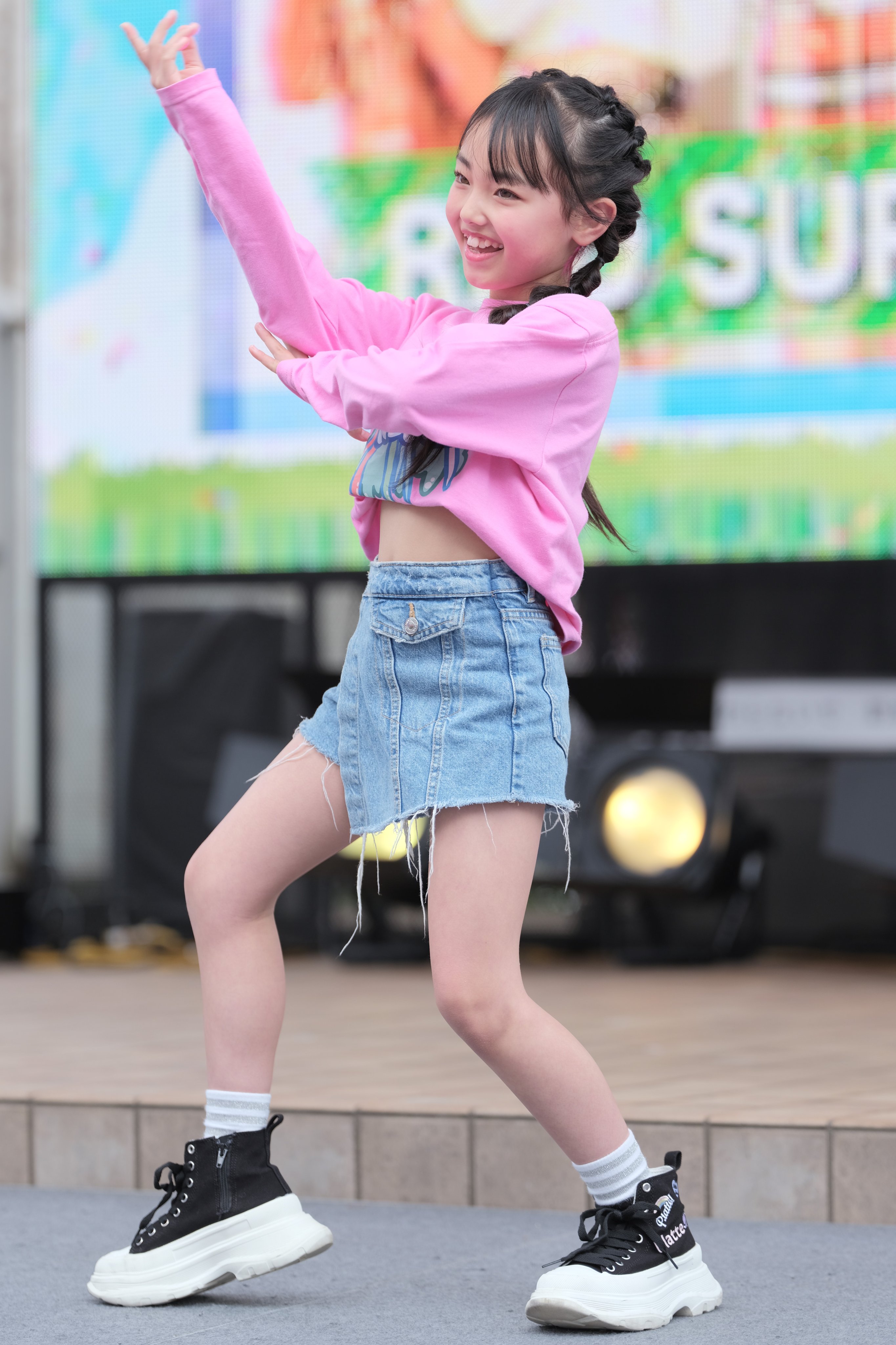 Starteam denim 桜　ネイマール様 NEW STEP YOUR STYLE Z世代を体現する表現者の1人、AOBAらしい