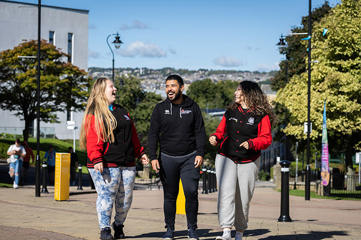 Why Bradford? 🤔 A panel of our current students & alumni will be sharing all aspects of their student life & what makes the Bradford experience so unique & unforgettable in this online webinar on Tuesday 14 May. Register for free: bit.ly/4aSq5J2 #ProgressionScheme
