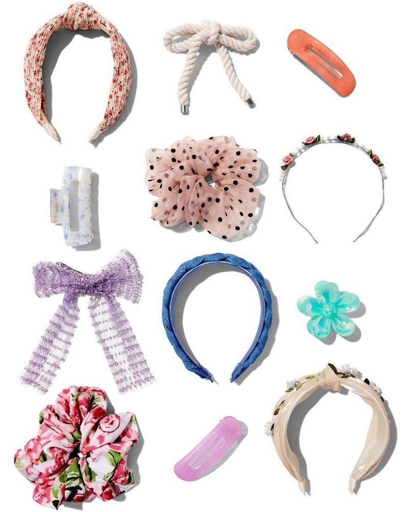 FarehamShopping's tweet photo. Explore a new side of your hair styling for Spring! From clips to bows to scrunchies, the possibilities are endless in-store at @Claires! 🍃 🌸 ☀️
#hair #springhair #hairaccessories #headband #clawclip #hairstyle #scrunchie #clips #claires #BeTheMost https://t.co/i0WX8n8jNH