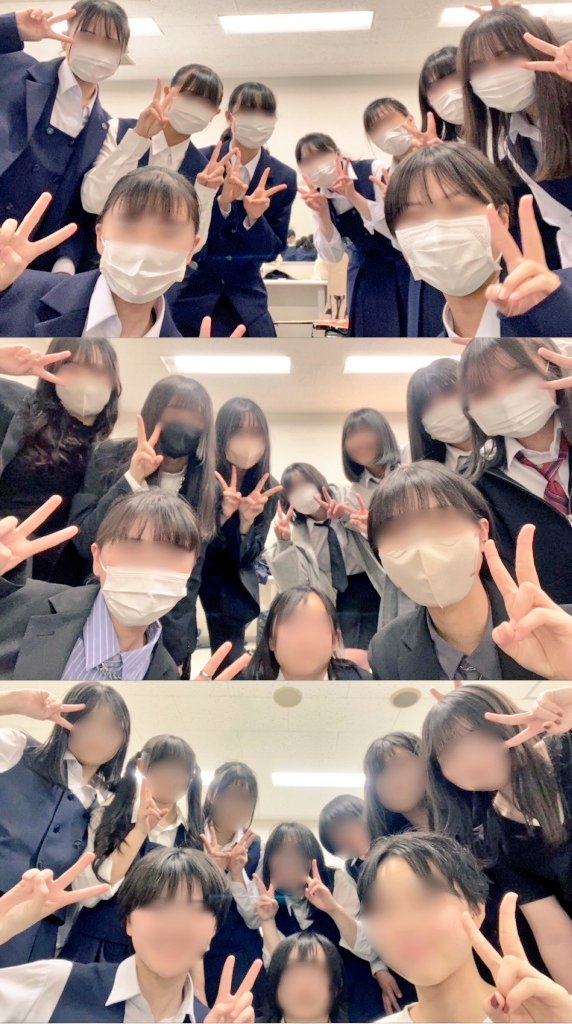 Merrily85428615's tweet photo. 【第41回川越女子高校Folk部定期演奏会】
この定期演奏をもって、Merrilyとvioletは引退しました

泡沫日和先輩、bl∅∅m先輩、みそらいろ。wilbis、violet、他にもたくさん！！大好きな人たちに囲まれてバンド活動ができて本当に幸せでした！！

愛してくれてありがとう！！ https://t.co/EjHP4v3S47