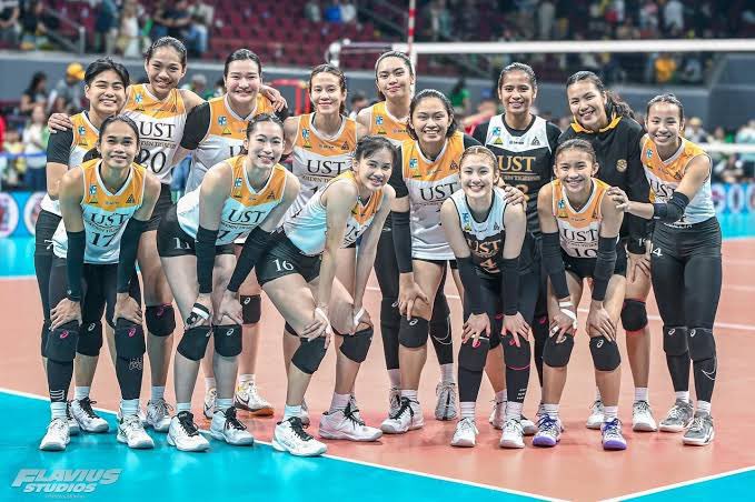 UST Golden Tigresses exceeding expectations and winning hearts in UAAP S86 🐯💛 12-2 W-L (No. 2️⃣) ✅ First 2x to beat since S81 (2019) ✅ Best record for KF Reyes since S78 (2016) ✅ Best record for UST since S72 (2010) ✅ First time to beat DLSU 2x in the elims since S70…