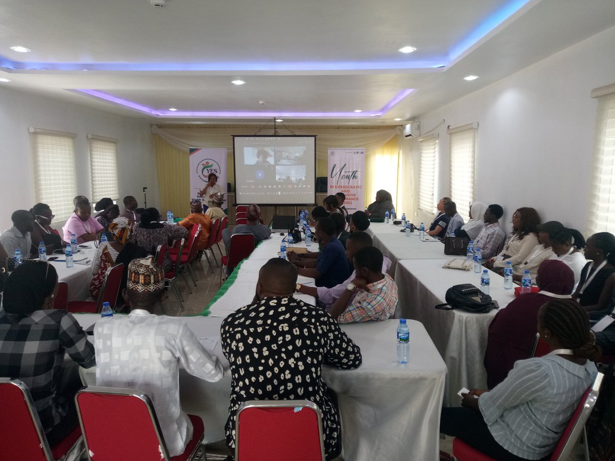 YES Project Initiative is currently conducting her second day training on fair tax, budget monitoring/tracking and digital campaign. The goal of this workshop is to enhance young people's power to hold government accountable towards providing transparency and accountability.