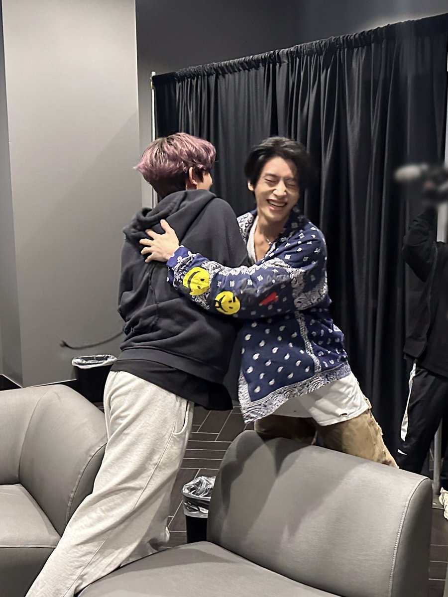 Ramyeonz Hub tweet media