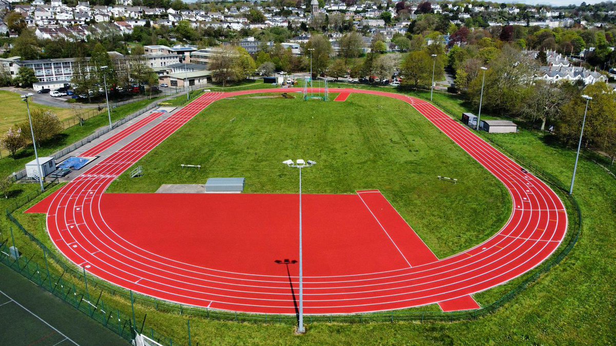 First <a href="/CLSsport/">CLS Sports</a> track refurbishment project of 2024 <a href="/CollegeTavi/">Tavistock College</a> is fully completed ahead of schedule, a big thank you to all involved for the fantastic quality installation <a href="/ConicaLtd/">Conica LTD</a> <a href="/ReplayMaintain/">Replay Maintenance</a> #PaulMatthews #SportexAL