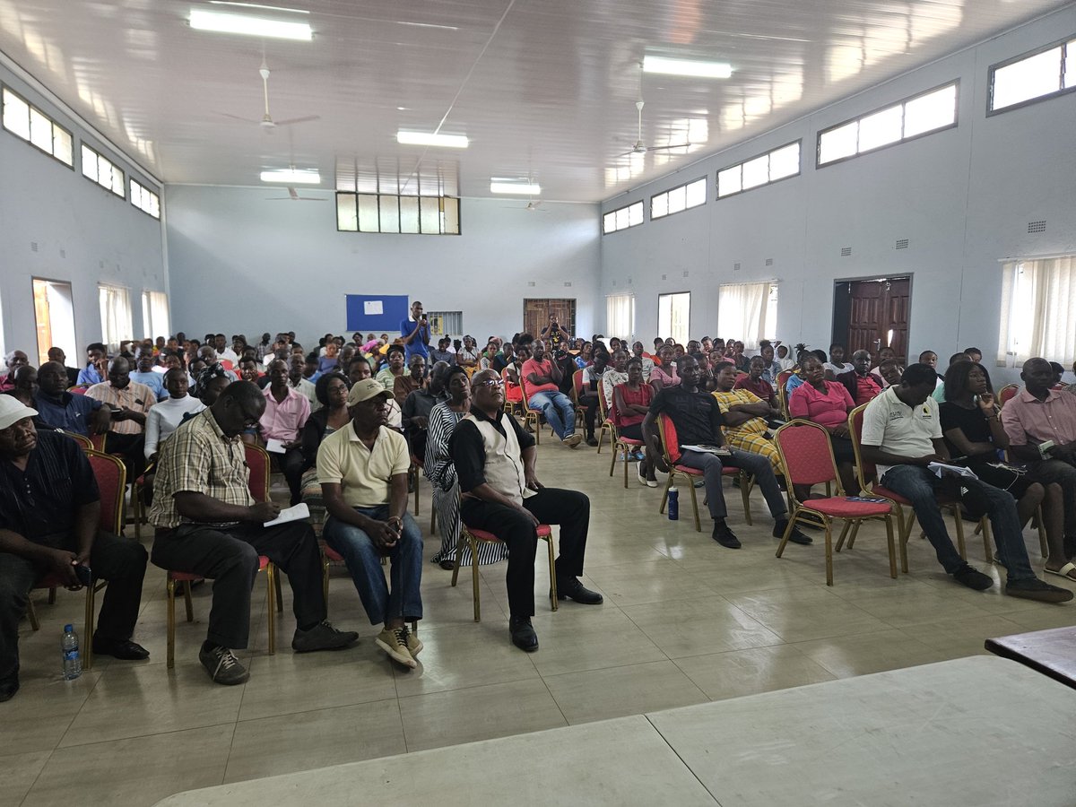 The ACA is hosting a Town hall meeting this afternoon in Mazabuka, under the Diakonia/FCDO funded Deepening Democracy Project on CDF. A report back to the community on the social audits carried out this week. Packed Hall with robust engagement on projects.