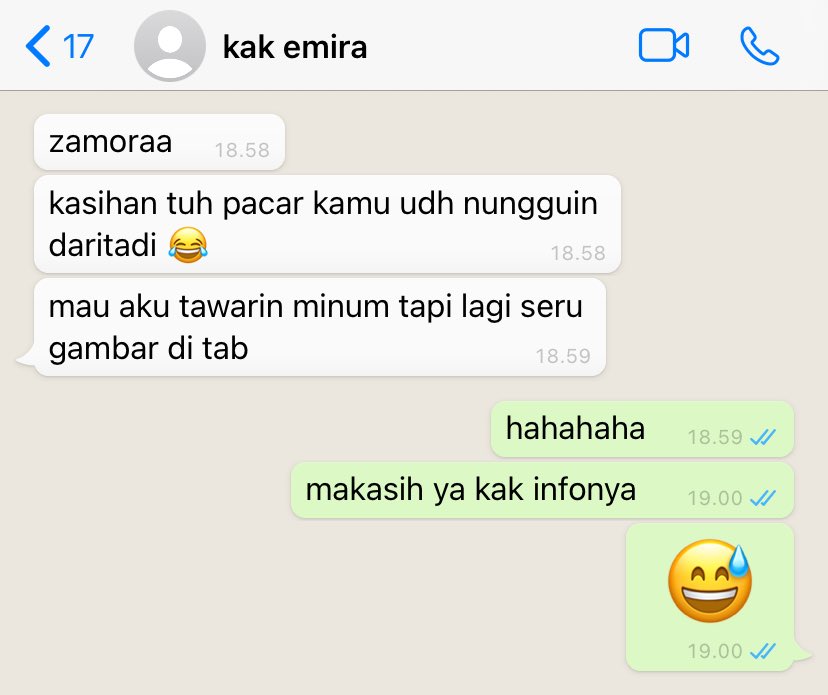 lysaajpg's tweet photo. 90. yg dipikirin mbak mbak meja depan tadi: https://t.co/1qiCKOyfnC