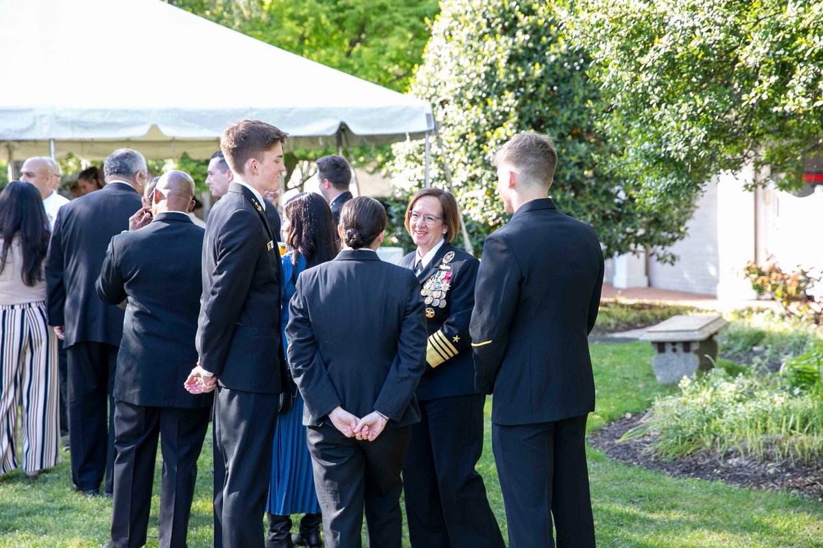 It was great to review the formal parade of Midshipmen at the @NavalAcademy on Friday. These students are the future leaders of our @USNavy and I couldn’t be more proud of the dedication and professionalism of this team. The future of our Navy is in good hands.