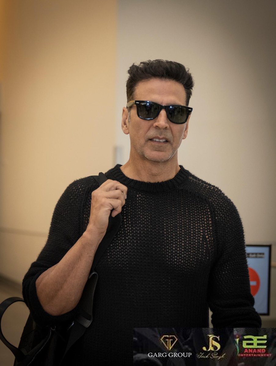 East or West @akshaykumar You R The Best ... WE LOVE YOU KHILADI