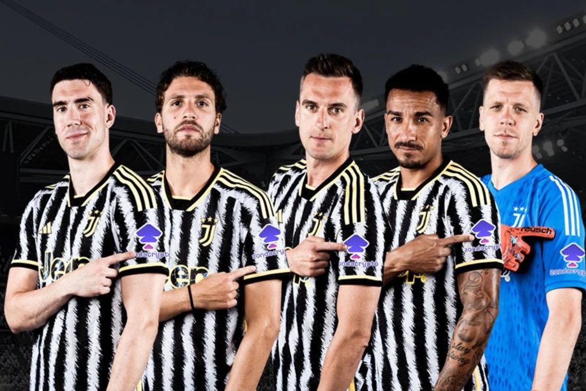 Da quel che mi risulta #ZondaCrypto sarà presente sulle maglie della #Juventus (sulla manica sinistra) anche la prossima stagione. 
#Juve