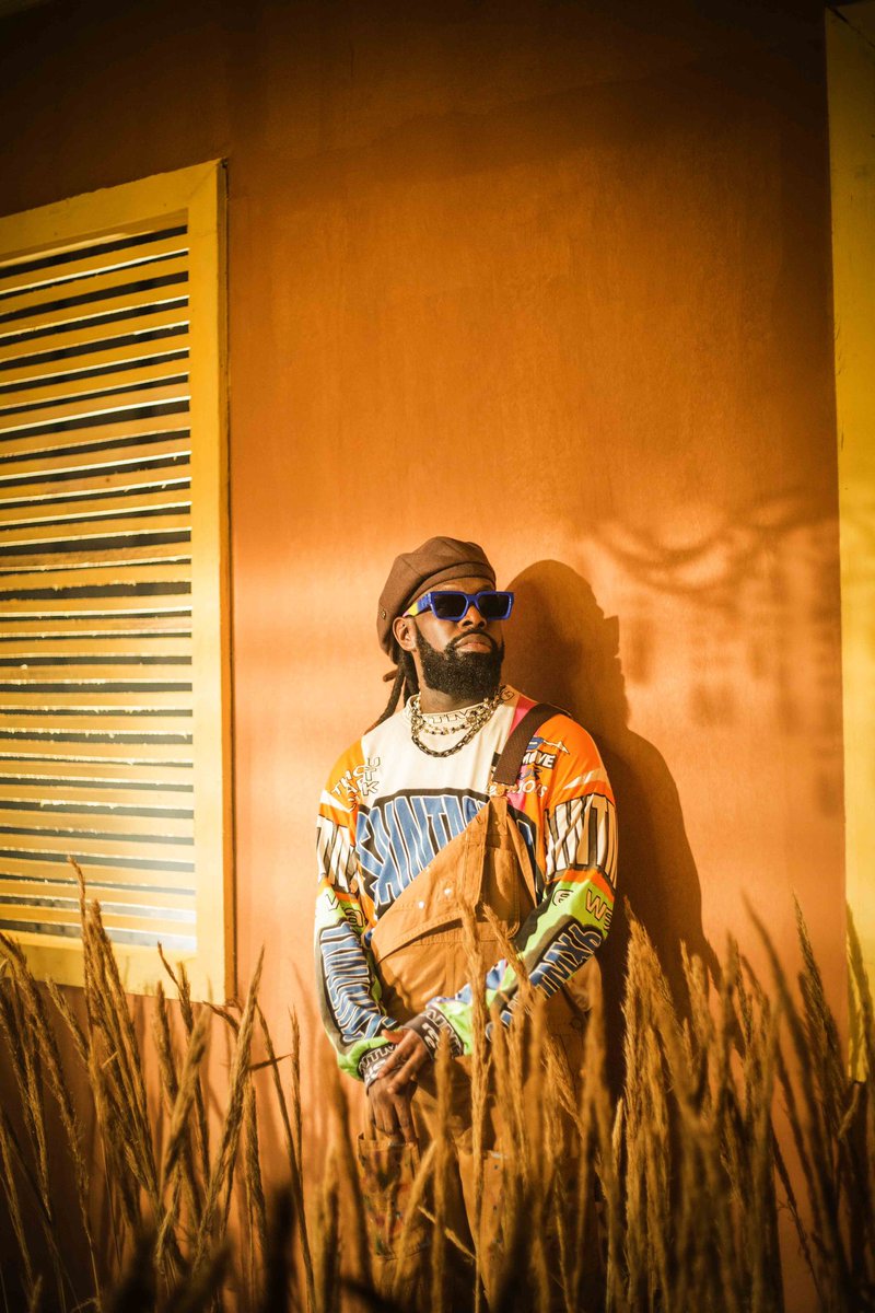 timayatimaya's tweet photo. Legends don’t care https://t.co/6uX7zpj5cC