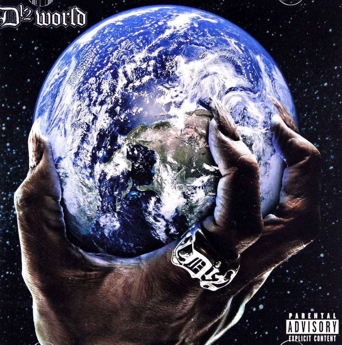 EminemCity1's tweet photo. 💿 Il y a 20 ans, @D12 sortait son 2ème et dernier album studio.
➡️ Quels sont vos morceaux préférés ?
Souhaitez-vous un jour une ultime réunion du groupe ❔️ https://t.co/AtmgyLXuuP