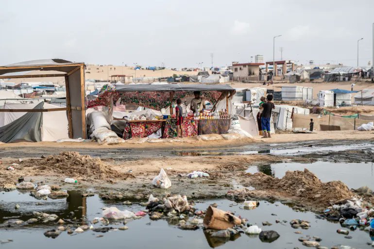 Concerns are escalating over a sanitation crisis in Rafah, where the accumulation of rubbish and sewage water raises the risk of disease for Palestinians seeking refuge in tents in the city. Jehad Alshrafi/Anadolu