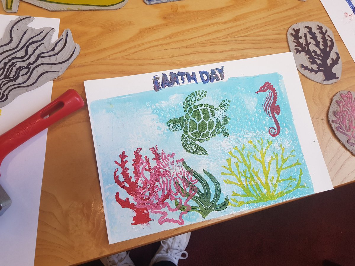 OxfordPhysics's tweet photo. Poster making at Oxford Earth Day 2024. Doors are open until 4pm today. See event page for more information: https://t.co/JypaNOJgEo https://t.co/YRkfHbnU8j