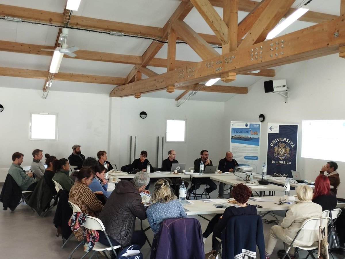 CasaCumunaLuri's tweet photo. Séminaire #Tourism_Lab 
Le Cap Corse est le premier territoire à bénéficier d'une formation à destination des socioprofessionnels avec l'Università di Corsica Pasquale Paoli UMR LISA (Kallist' École) dans le cadre du Tourism' Lab - programme. 
#tourismLab #UMR_LISA @CorseCap https://t.co/5M9O5s66lS