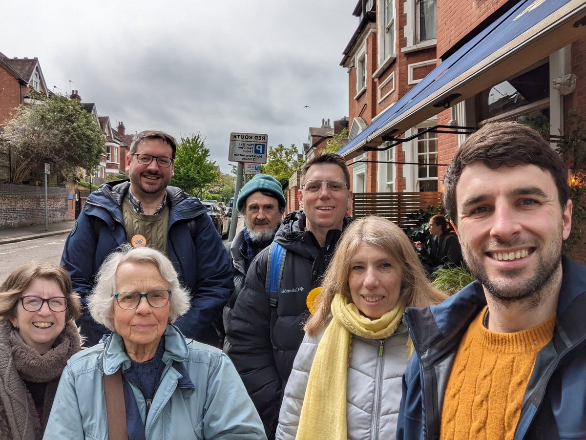 Second group out in Highgate this afternoon, including our fantastic mayoral candidate @robblackie